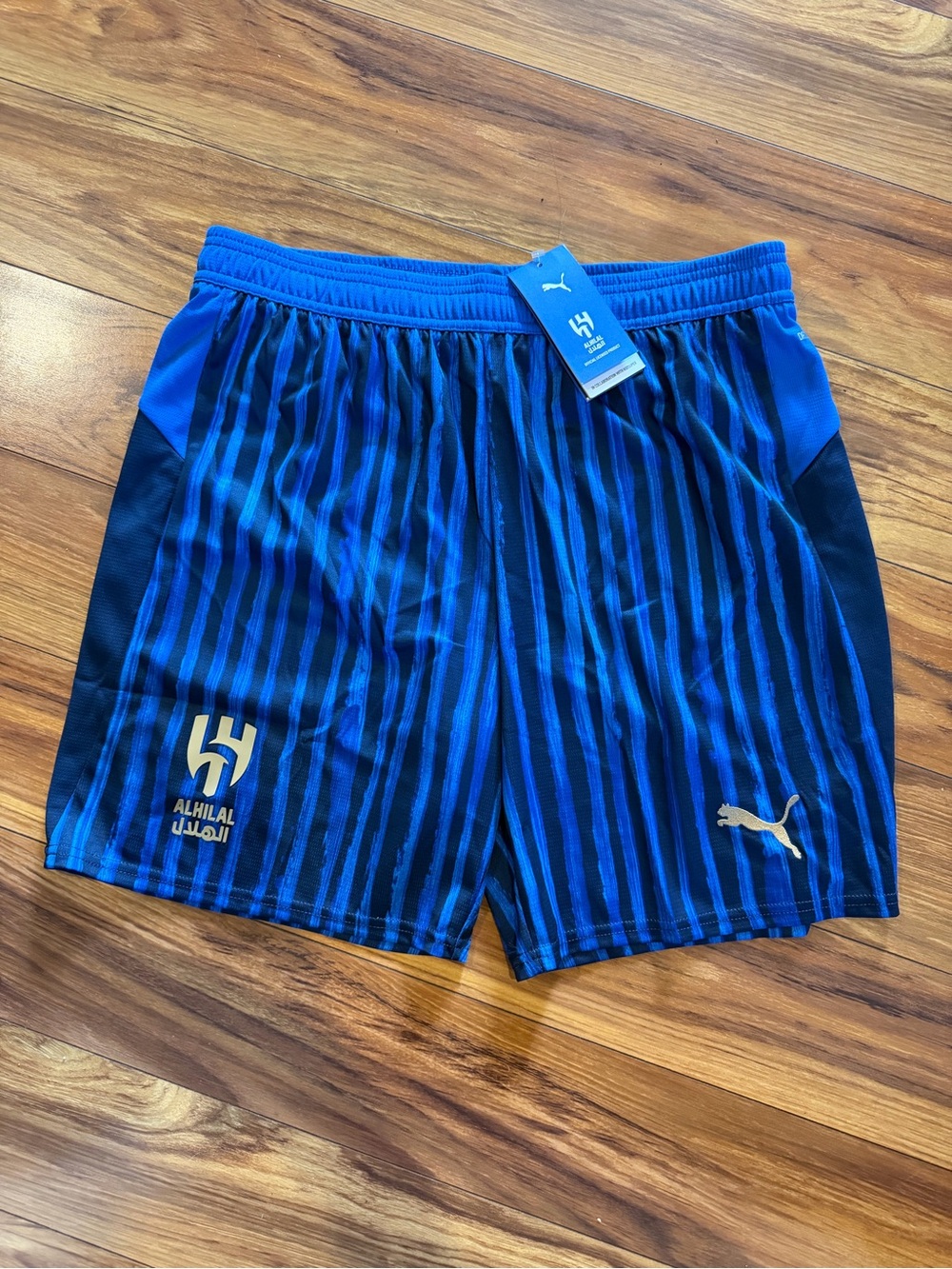Al Hilal 2025 Puma x Kid Super Home Soccer Shorts - Men Large - 78113514